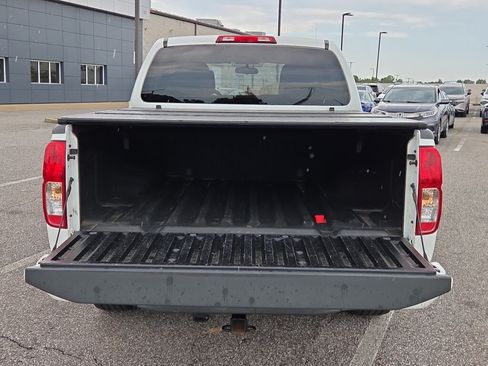 Used 2017 Nissan Frontier S w/ S Work Truck Package (4X4) image 13