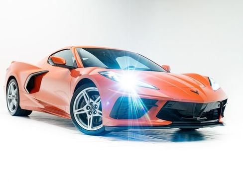 Used 2021 Chevrolet Corvette Stingray Preferred Cpe w/ Z51 Performance Package RWD image 5