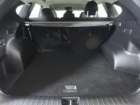 Used 2026 Hyundai Tucson SE FWD image 28