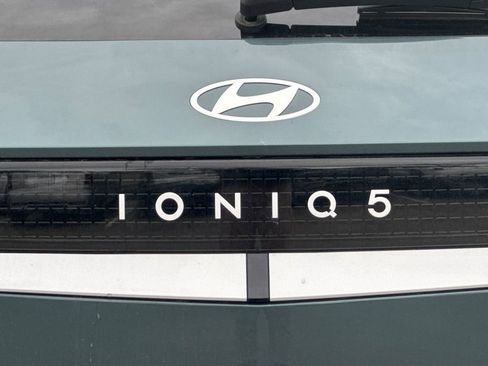 New 2026 Hyundai Ioniq 5 SE image 24
