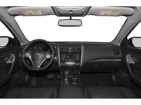 Used 2015 Nissan Altima 3.5 SL FWD image 10