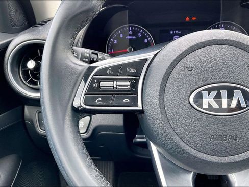 Used 2019 Kia Forte S w/ S Premium Package FWD image 10