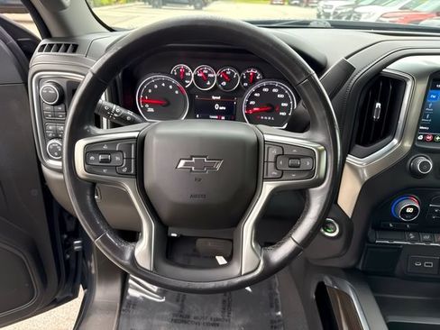 Used 2021 Chevrolet Silverado 1500 LT Trail Boss AWD/4WD image 21