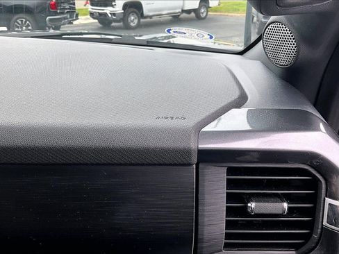 Used 2022 Ford F150 XLT w/ Equipment Group 302A High image 16