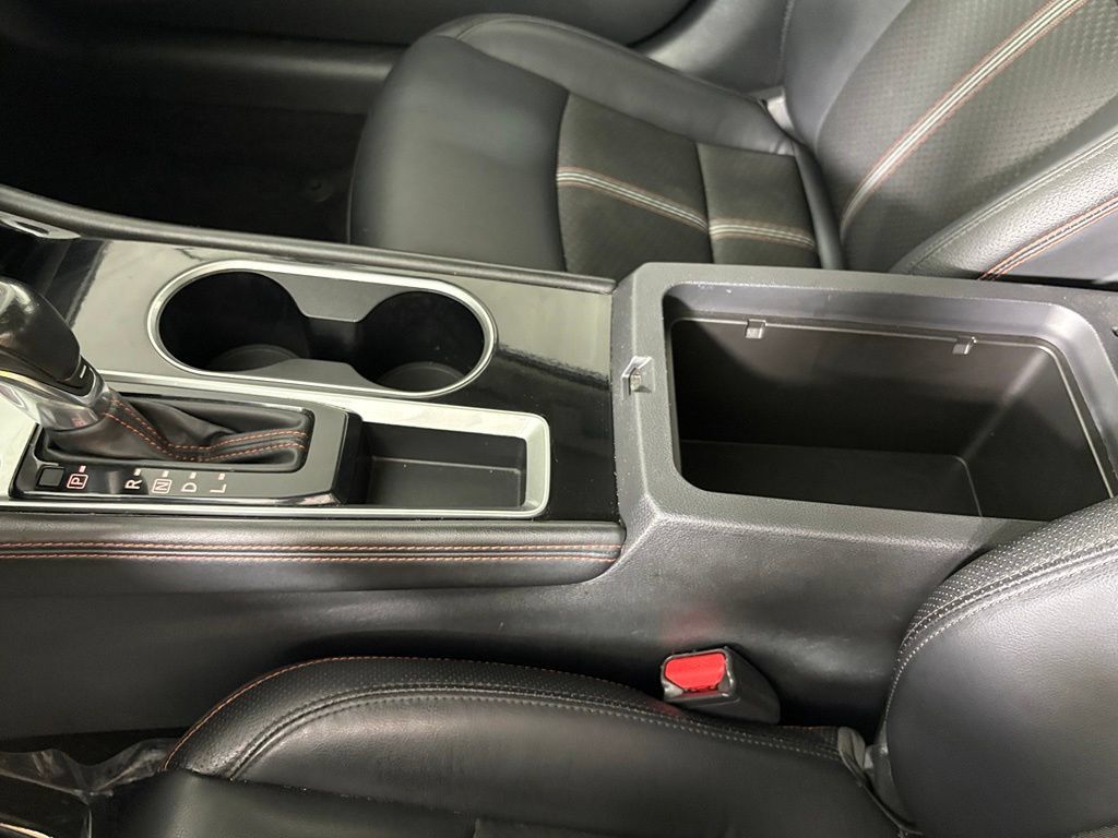 Used 2024 Nissan Altima 2.5 SR FWD image 33