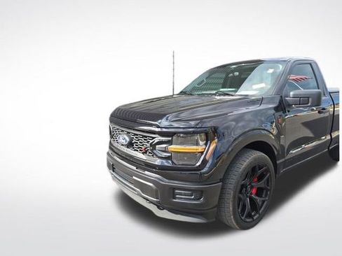 Used 2025 Ford F150 XL image 4