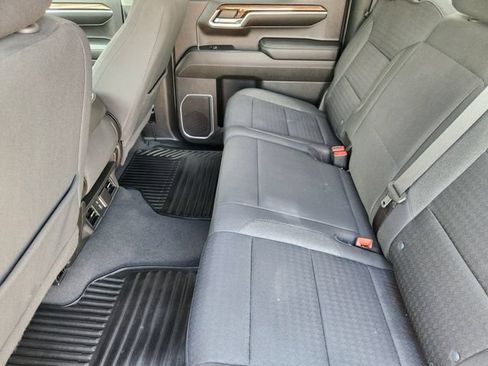 Used 2023 Chevrolet Silverado 1500 LT AWD/4WD image 30