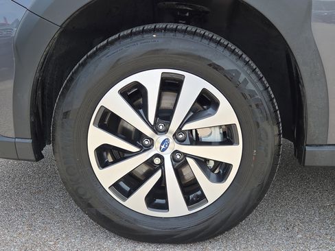 Certified 2024 Subaru Outback Premium AWD/4WD image 9