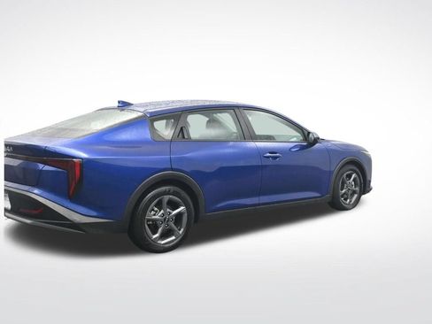 Used 2025 Kia K4 FWD image 6