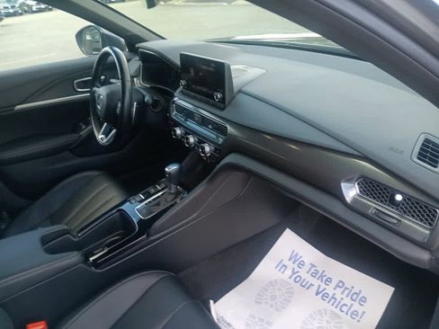 Used 2023 Acura Integra A-Spec image 27