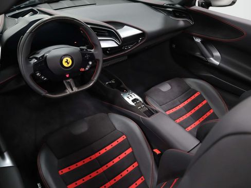 Certified 2025 Ferrari SF90 Spider AWD/4WD image 17