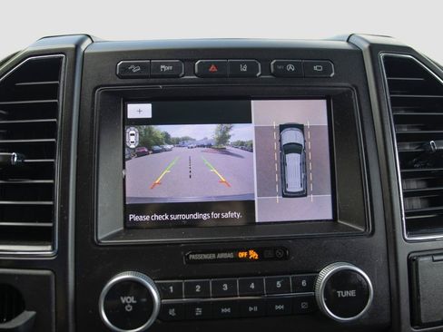 Used 2021 Ford Expedition Max Limited AWD/4WD image 16