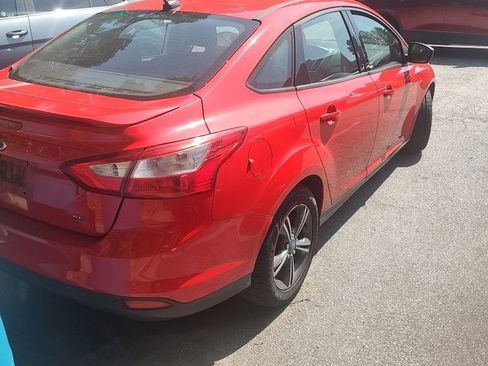Used 2012 Ford Focus SE FWD image 3