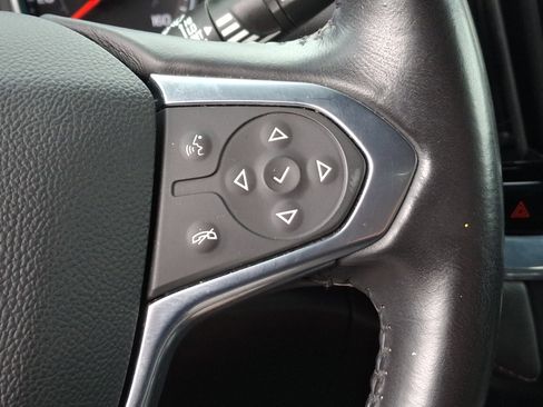 Used 2022 Chevrolet Traverse LT AWD/4WD image 22
