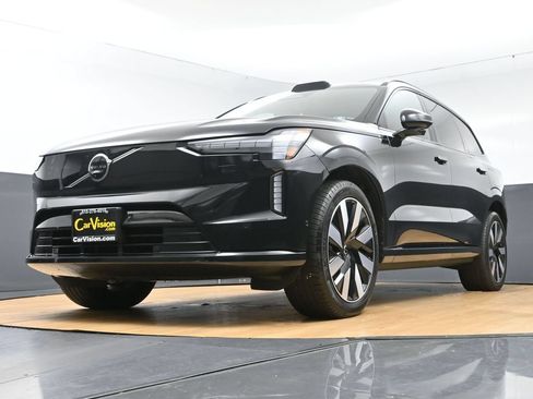 Used 2025 Volvo EX90 Ultra w/ Protection Package Premier AWD/4WD image 10