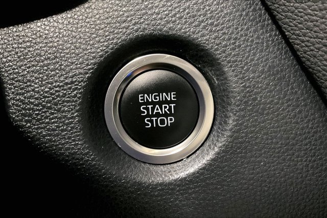 Used 2025 Toyota Corolla SE FWD image 36