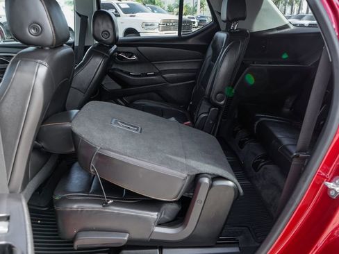 Used 2020 Chevrolet Traverse RS FWD image 37