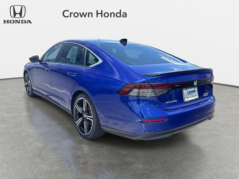 Used 2023 Honda Accord Sport image 3