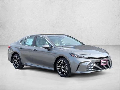 New 2026 Toyota Camry XLE AWD/4WD image 3