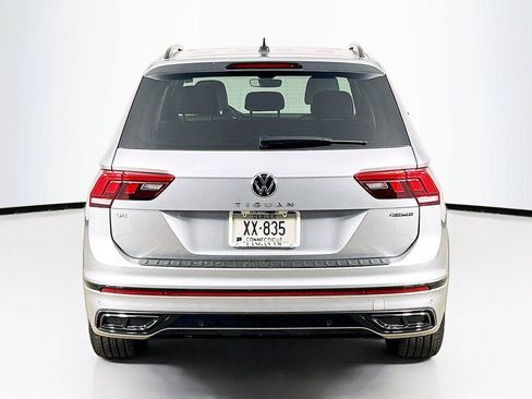 Certified 2024 Volkswagen Tiguan SE R-Line AWD/4WD image 6