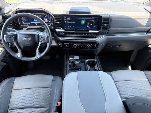 Used 2024 Chevrolet Silverado 1500 ZR2 w/ Technology Package AWD/4WD image 7