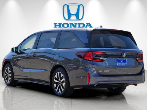 New 2026 Honda Odyssey EX-L image 8