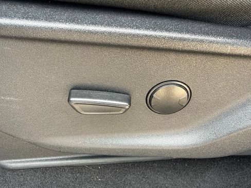 Used 2023 Ford F150 XLT AWD/4WD image 15