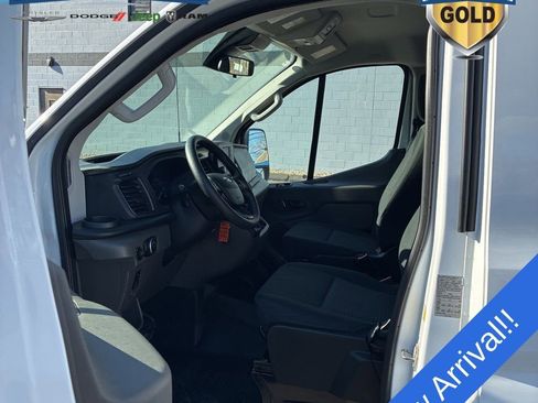 Used 2024 Ford Transit 250 Low Roof w/ Exterior Upgrade Package image 8