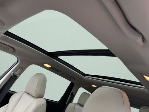 Used 2022 Subaru Ascent Limited w/ Technology Package image 20