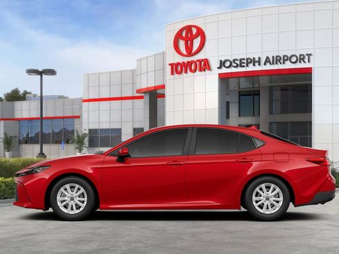 New 2026 Toyota Camry LE FWD image 21
