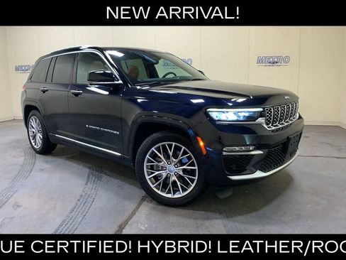 Used 2022 Jeep Grand Cherokee Summit AWD/4WD image 1