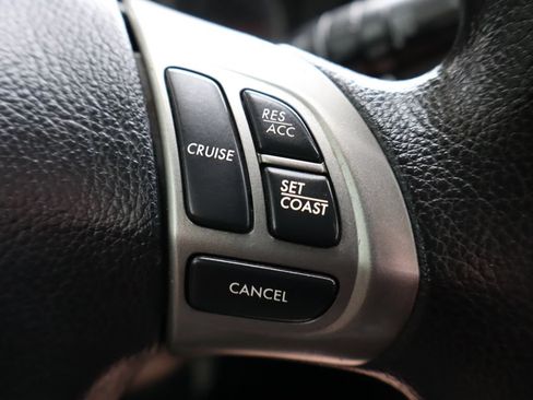 Used 2011 Subaru Impreza 2.5i AWD/4WD image 28