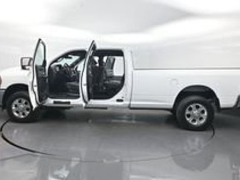 Used 2023 RAM 3500 Big Horn w/ Level 1 Equipment Group image 34