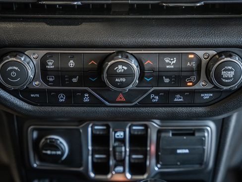 New 2026 Jeep Wrangler Sport S image 21