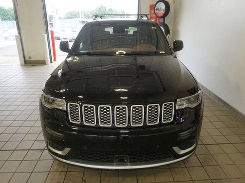 Used 2019 Jeep Grand Cherokee Summit w/ Platinum Series Group AWD/4WD image 16