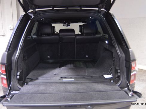 Used 2018 Land Rover Range Rover HSE image 30