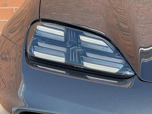 New 2024 Porsche Macan 4 Electric image 11