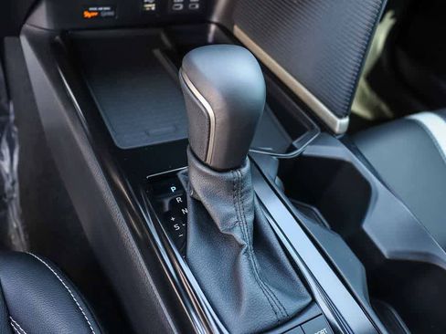 Used 2026 Toyota Camry Hybrid w/ Multimedia Upgrade Package AWD/4WD image 20