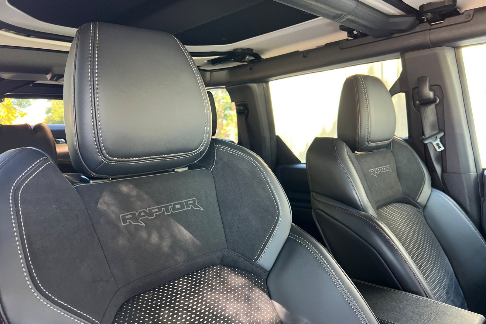 New 2025 Ford Bronco Raptor AWD/4WD image 16