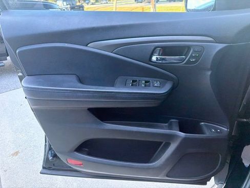 Used 2020 Honda Pilot EX-L image 11