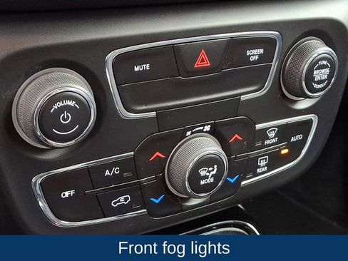 Used 2018 Jeep Compass Latitude w/ Popular Equipment Group image 14