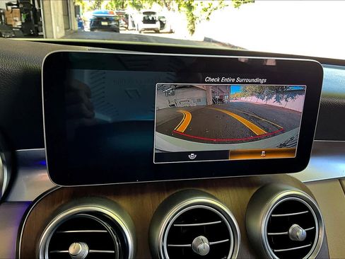 Used 2021 Mercedes-Benz C 300 Sedan image 24