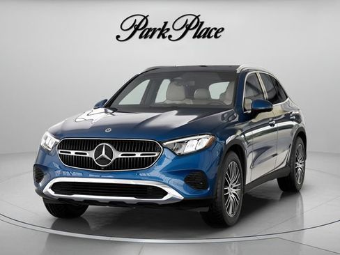 Used 2026 Mercedes-Benz GLC 300 image 33