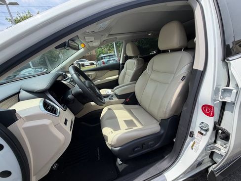 Used 2023 Nissan Murano SL w/ SL Moonroof Package AWD/4WD image 4
