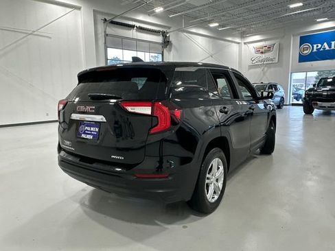 Used 2024 GMC Terrain SLE image 6
