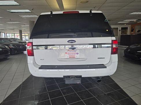 Used 2017 Ford Expedition EL XLT AWD/4WD image 6