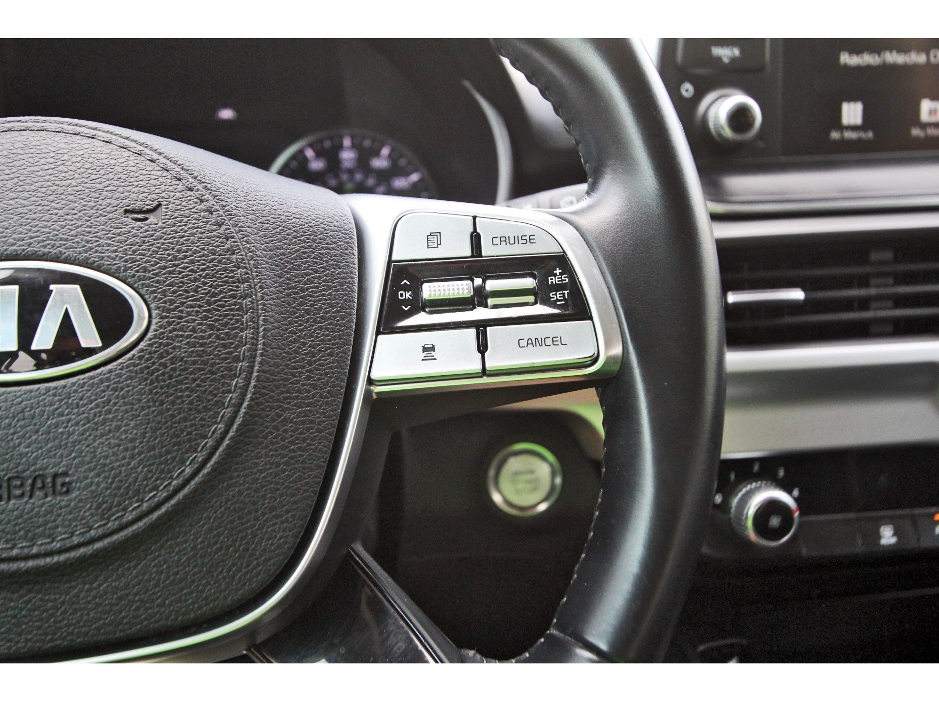 Used 2021 Kia Telluride S FWD image 18