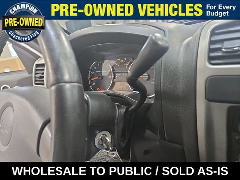 Used 2010 Chevrolet Colorado W/T RWD image 16