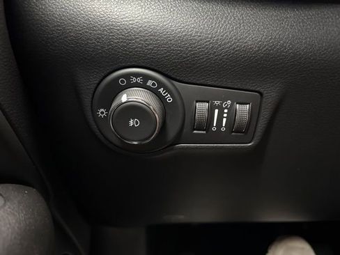 New 2026 Jeep Compass Limited image 39