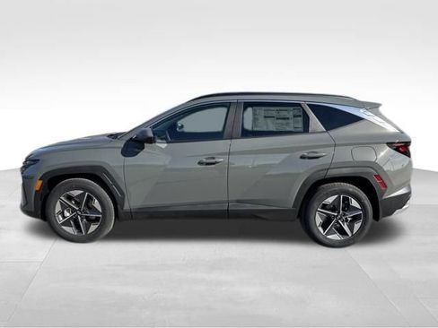 New 2026 Hyundai Tucson SEL FWD image 2